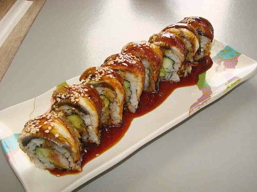 6.Rainbow Roll Anguila 8pcs | Subarashi Sushi Casablanca